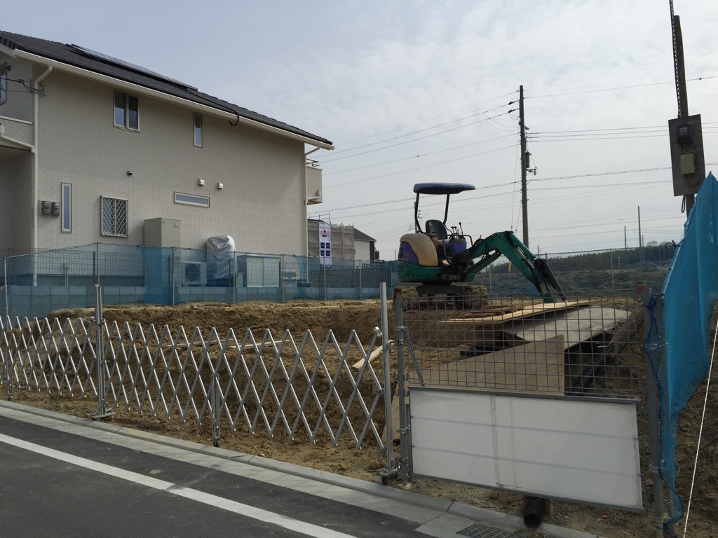 木津川市　基礎工事１